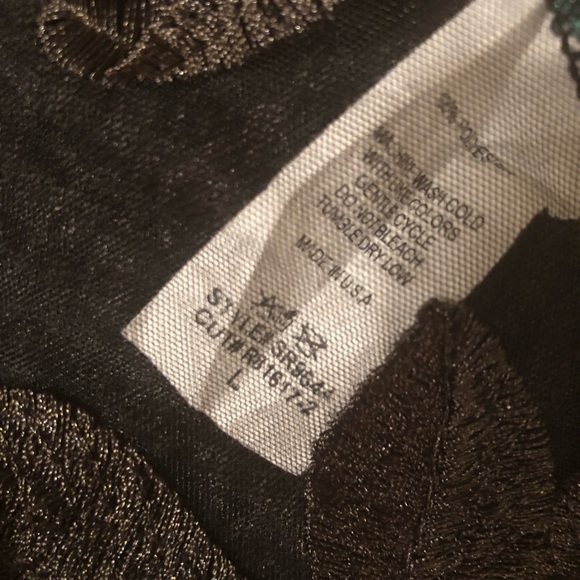 FASHION NOVA Sheer Floral Bodysuit - Picture 4 of 4